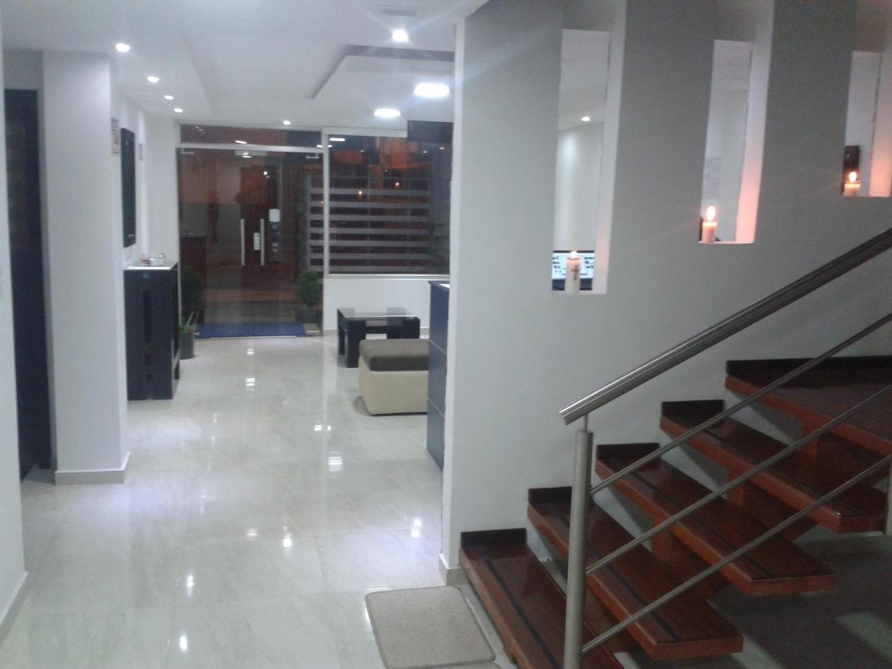 Illari Hotel Riobamba Ngoại thất bức ảnh